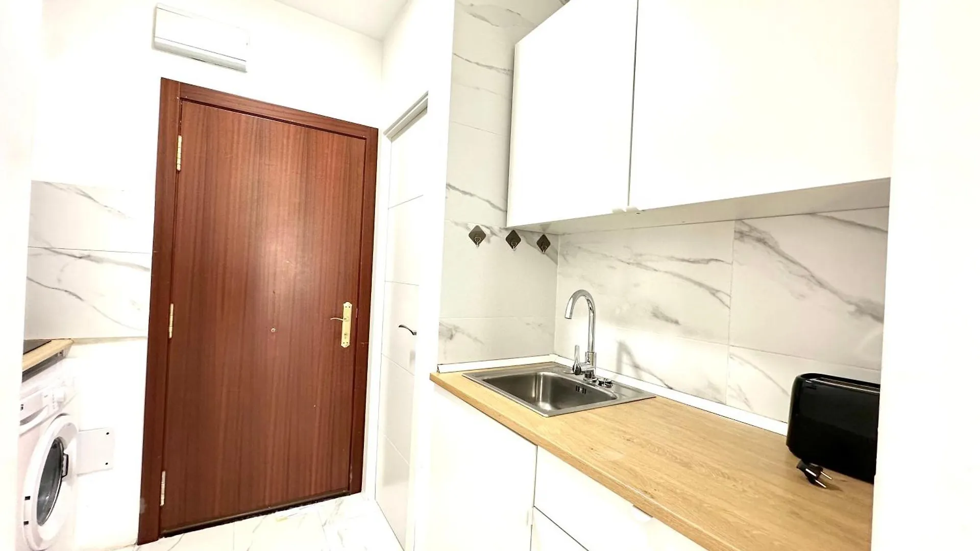 Vis1- Reformado - Centro - Wifi Apartment Torremolinos 0*,  Spain